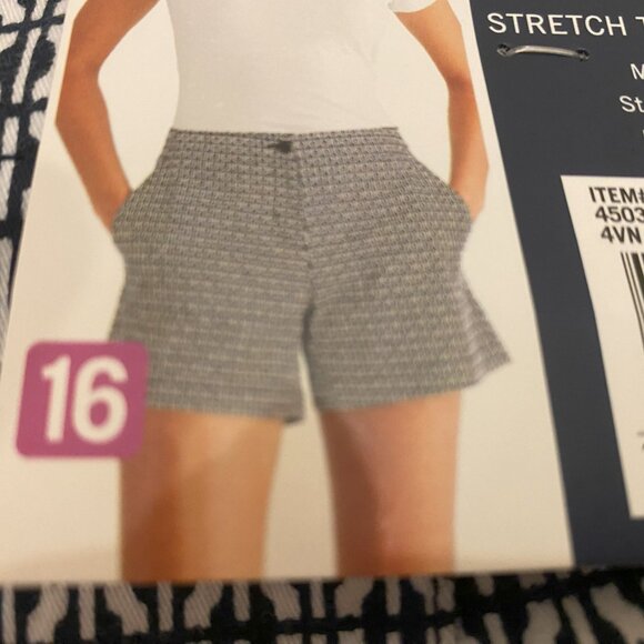 Nautica Women Stretch Twill Short - Picture 8 of 8